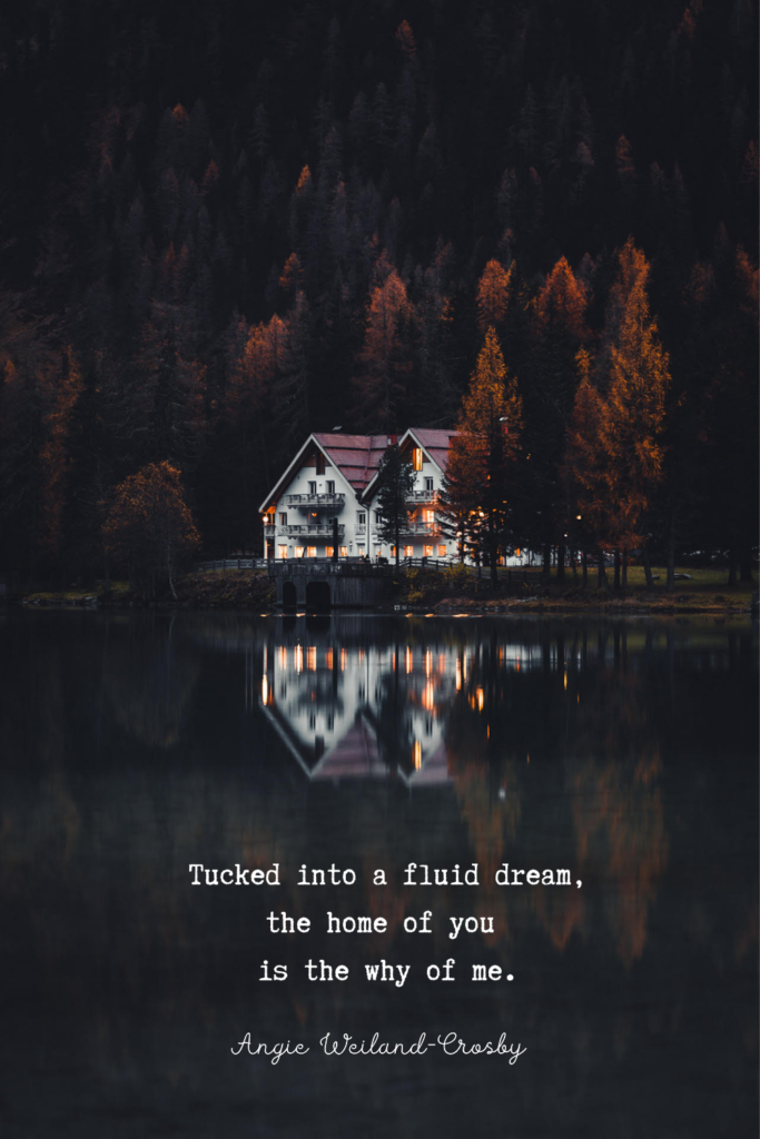 love quote with a cabin on Lake Antholz | Photo by Eberhard Grossgasteiger